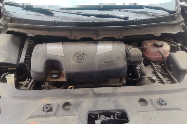 Used Buick GL8 2011 3.0L GT Luxury Business Haoya Edition Engine Bay
