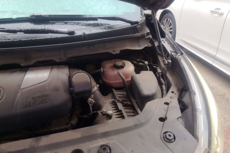 Used Buick GL8 2011 3.0L GT Luxury Business Haoya Edition Engine Bay Left