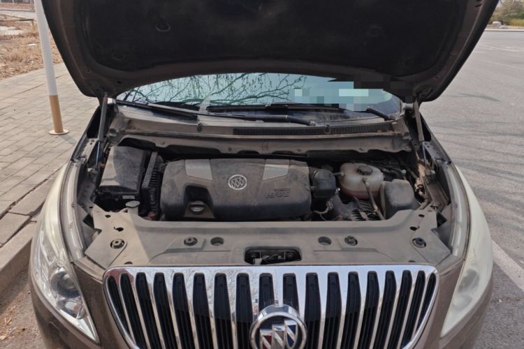 Used Buick GL8 2011 3.0L XT Luxury Business Flagship Edition Engine Bay
