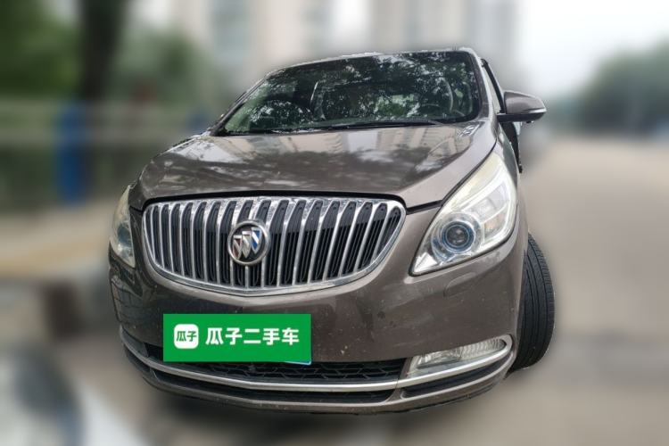 Used Buick GL8 2011 2.4L LT Luxury Business Executive Edition Front