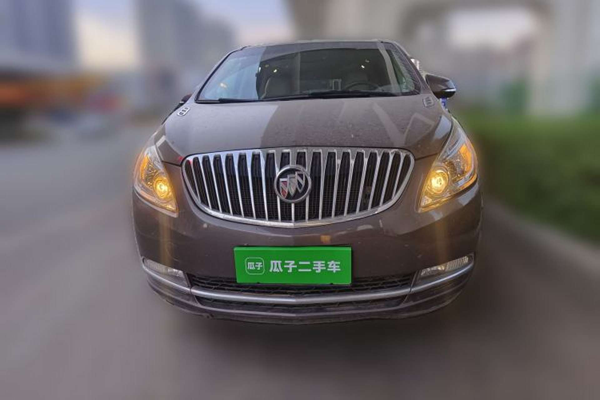 Used Buick GL8 2011 2.4L CT Luxury Business Comfort Edition Front