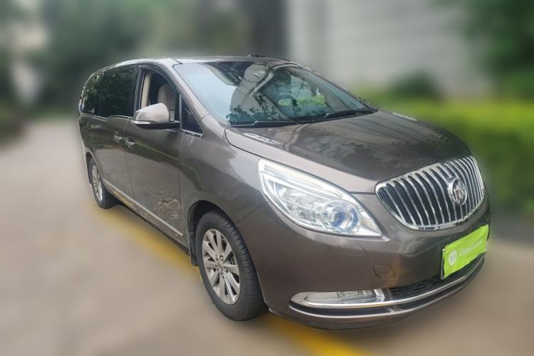 Used Buick GL8 2011 2.4L LT Luxury Business Executive Edition Front Right 45 Deg