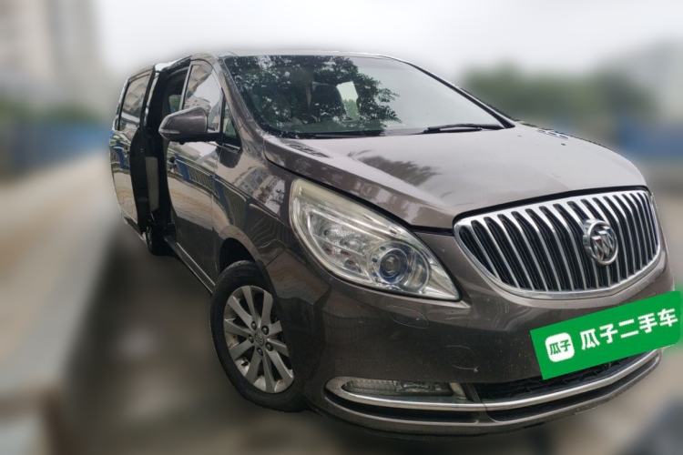 Used Buick GL8 2011 2.4L LT Luxury Business Executive Edition Front Right 45 Deg