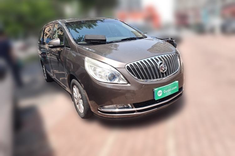 Used Buick GL8 2011 2.4L LT Luxury Business Executive Edition Front Right 45 Deg