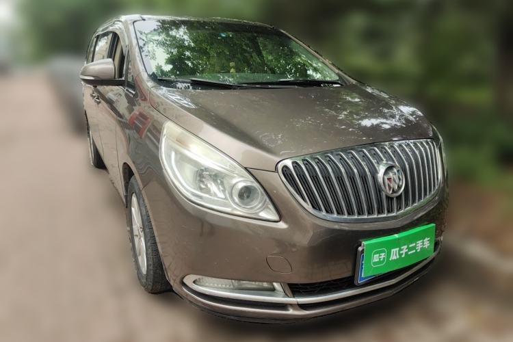 Used Buick GL8 2011 2.4L CT Luxury Business Comfort Edition Front Right 45 Deg