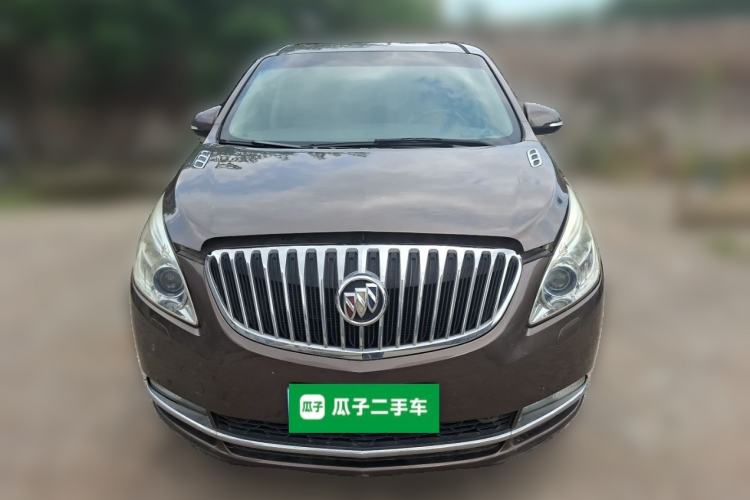 Used Buick GL8 2011 2.4L LT Luxury Business Executive Edition Front