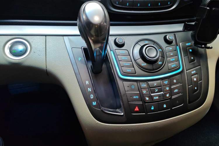 Used Buick GL8 2011 3.0L XT Luxury Business Flagship Edition Gear Lever