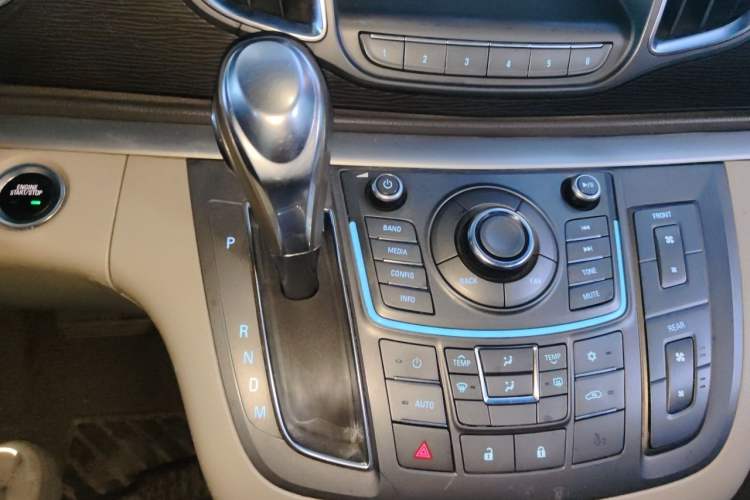 Used Buick GL8 2011 2.4L CT Luxury Business Comfort Edition Gear Lever