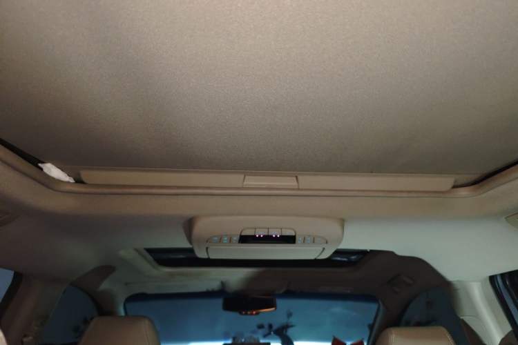 Used Buick GL8 2011 3.0L XT Luxury Business Flagship Edition Headliner