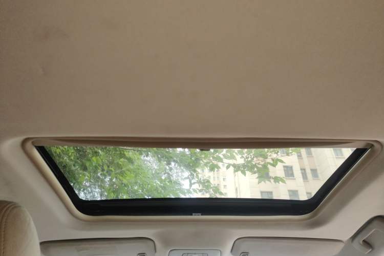 Used Buick GL8 2011 2.4L CT Luxury Business Comfort Edition Headliner