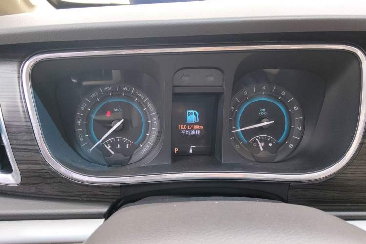 Used Buick GL8 2011 3.0L XT Luxury Business Flagship Edition Instrument Cluster