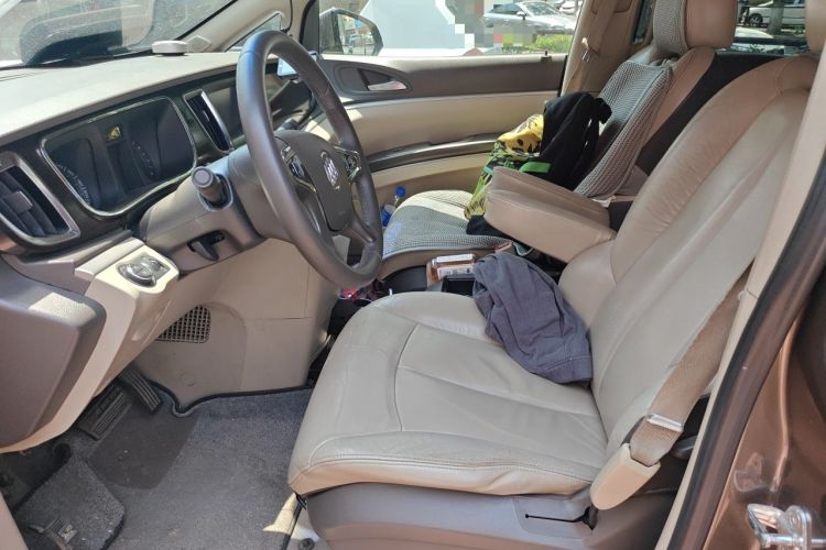 Used Buick GL8 2011 2.4L LT Luxury Business Executive Edition Left Front Seat