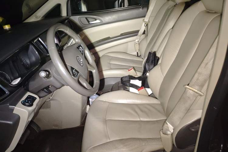 Used Buick GL8 2011 2.4L LT Luxury Business Executive Edition Left Front Seat