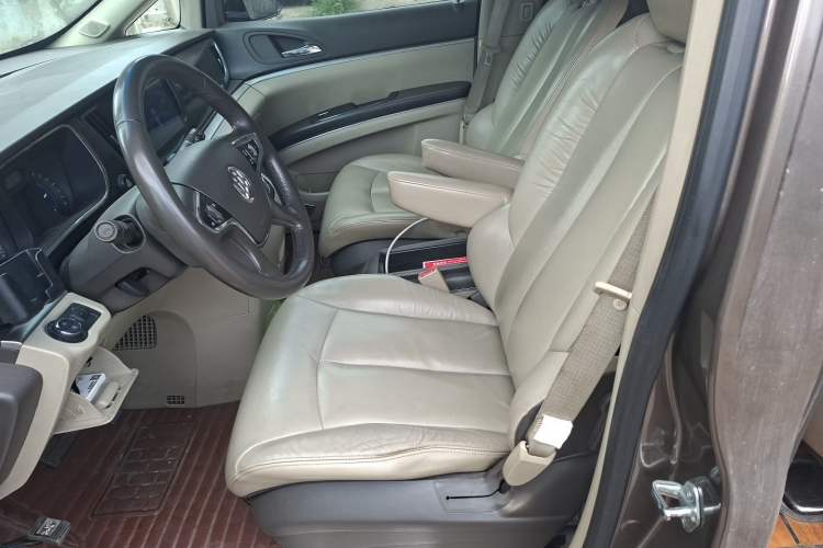 Used Buick GL8 2011 2.4L LT Luxury Business Executive Edition Left Front Seat