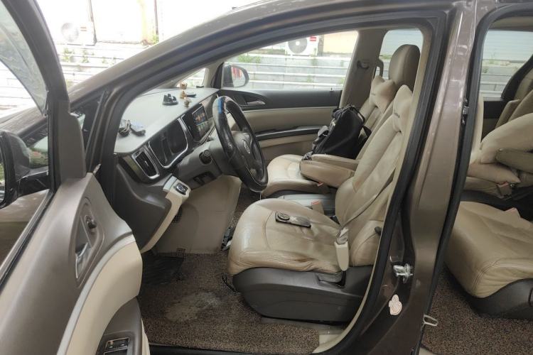 Used Buick GL8 2011 2.4L CT Luxury Business Comfort Edition Left Front Seat