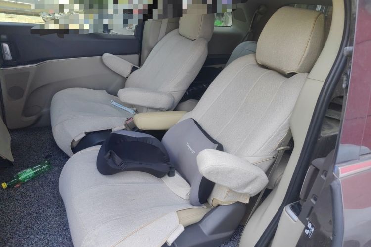 Used Buick GL8 2011 2.4L CT Luxury Business Comfort Edition Left Rear Seat