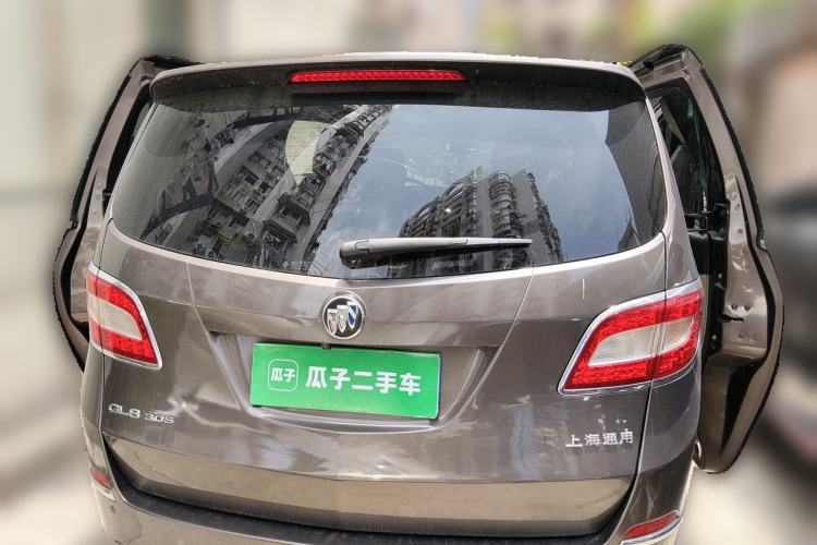 Used Buick GL8 2011 3.0L XT Luxury Business Flagship Edition Rear