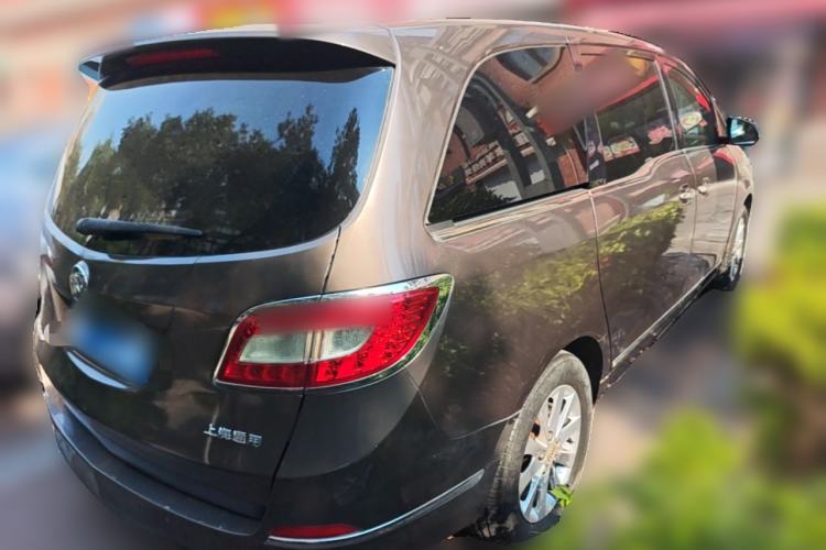 Used Buick GL8 2011 2.4L CT Luxury Business Comfort Edition Rear Right 45 Deg