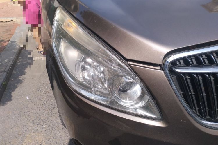 Used Buick GL8 2011 2.4L LT Luxury Business Executive Edition Right Front Headlight
