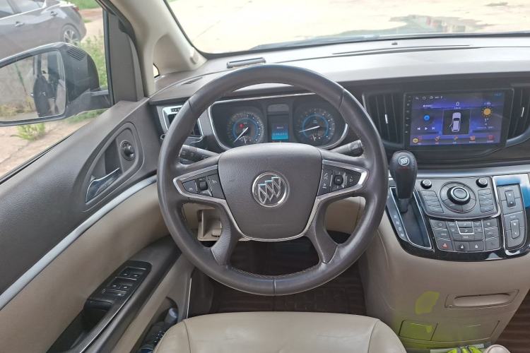 Used Buick GL8 2011 2.4L LT Luxury Business Executive Edition Steering Wheel