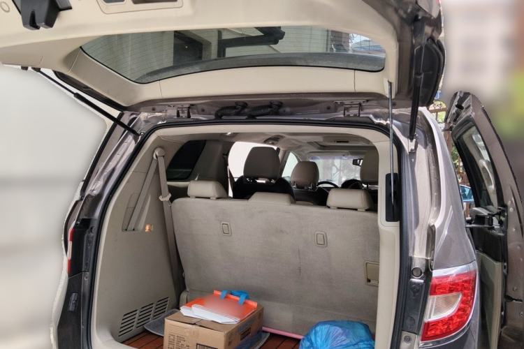 Used Buick GL8 2011 3.0L XT Luxury Business Flagship Edition Trunk