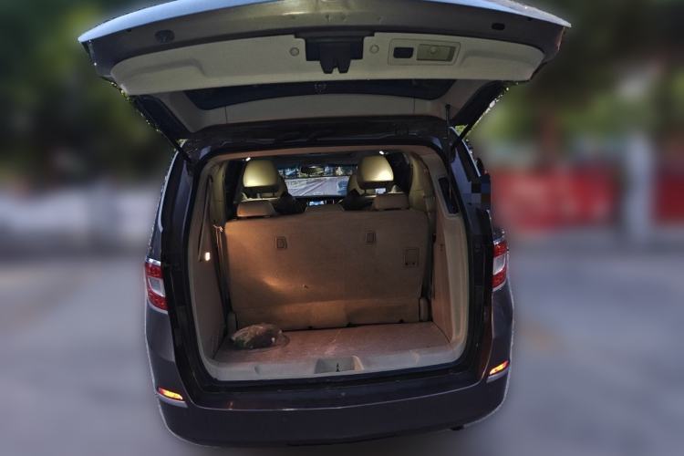 Used Buick GL8 2011 3.0L XT Luxury Business Flagship Edition Trunk
