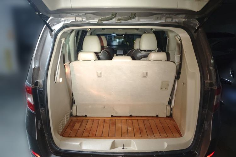 Used Buick GL8 2011 2.4L LT Luxury Business Executive Edition Trunk