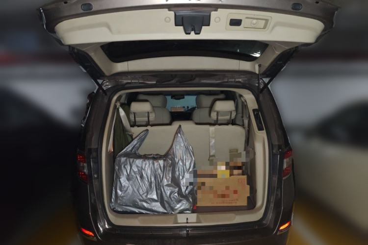 Used Buick GL8 2011 3.0L XT Luxury Business Flagship Edition Trunk