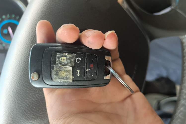 Used Buick GL8 2011 3.0L GT Luxury Business Haoya Edition Vehicle Key