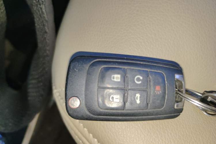 Used Buick GL8 2011 2.4L CT Luxury Business Comfort Edition Vehicle Key