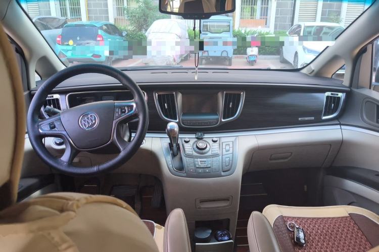 Used Buick GL8 2011 3.0L XT Luxury Business Flagship Edition Center Console