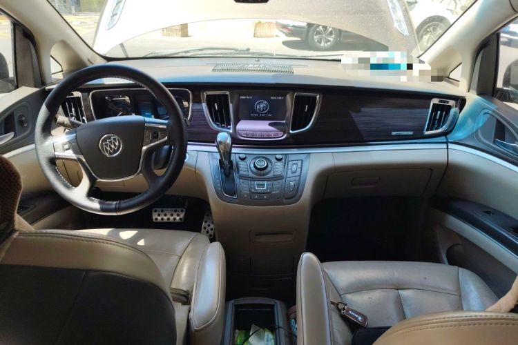 Used Buick GL8 2011 3.0L XT Luxury Business Flagship Edition Center Console