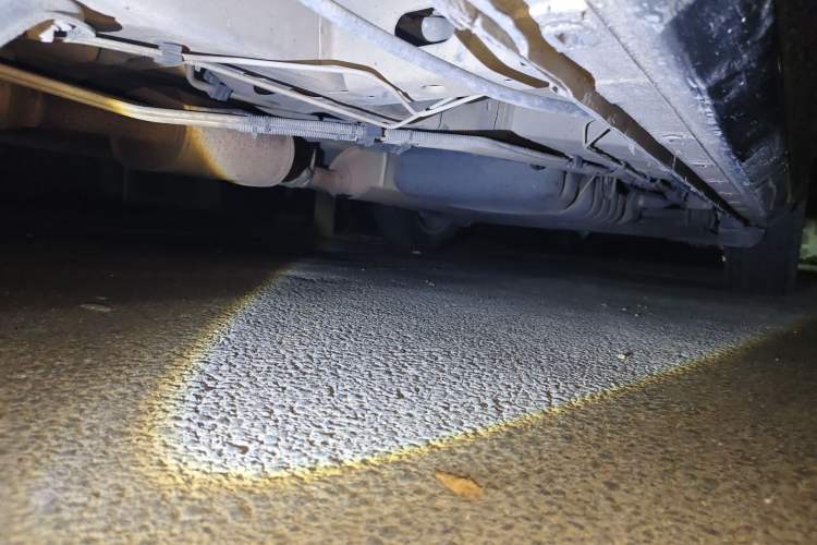 Used Buick GL8 2011 3.0L XT Luxury Business Flagship Edition Chassis Front Left