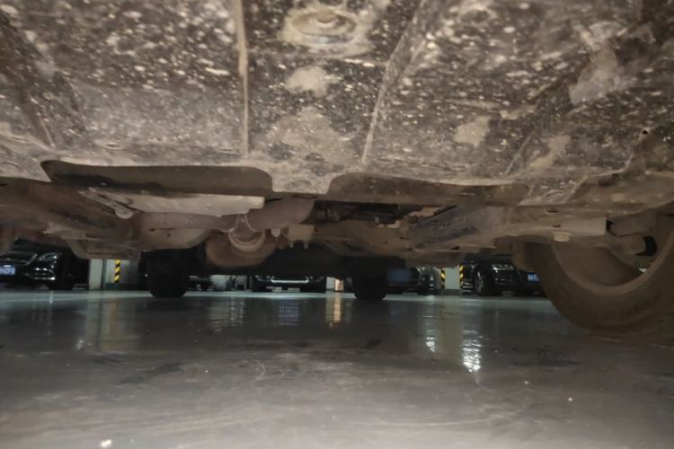 Used Buick GL8 2011 3.0L XT Luxury Business Flagship Edition Chassis Front