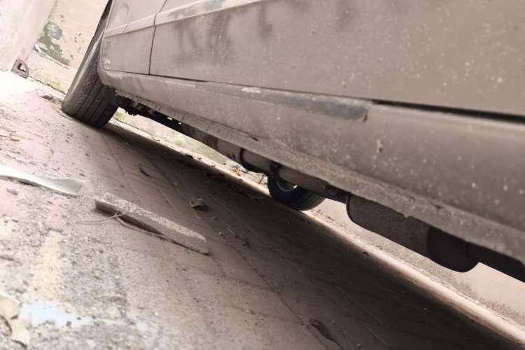 Used Buick GL8 2011 3.0L XT Luxury Business Flagship Edition Chassis Front Right