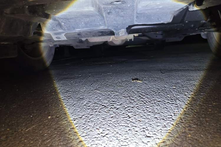 Used Buick GL8 2011 3.0L XT Luxury Business Flagship Edition Chassis Front