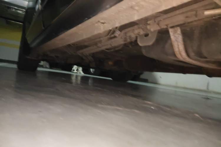Used Buick GL8 2011 3.0L XT Luxury Business Flagship Edition Chassis Rear Left