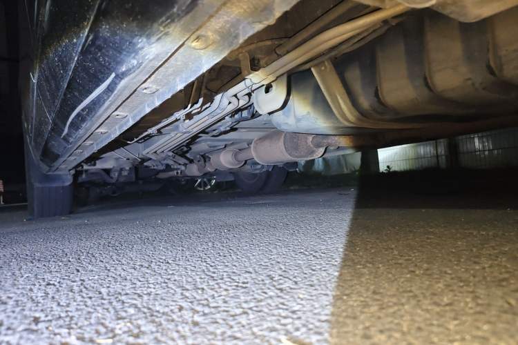 Used Buick GL8 2011 3.0L XT Luxury Business Flagship Edition Chassis Rear Left