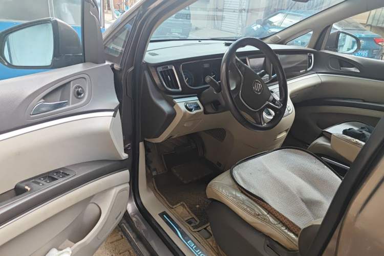 Used Buick GL8 2011 3.0L XT Luxury Business Flagship Edition Driver Seat