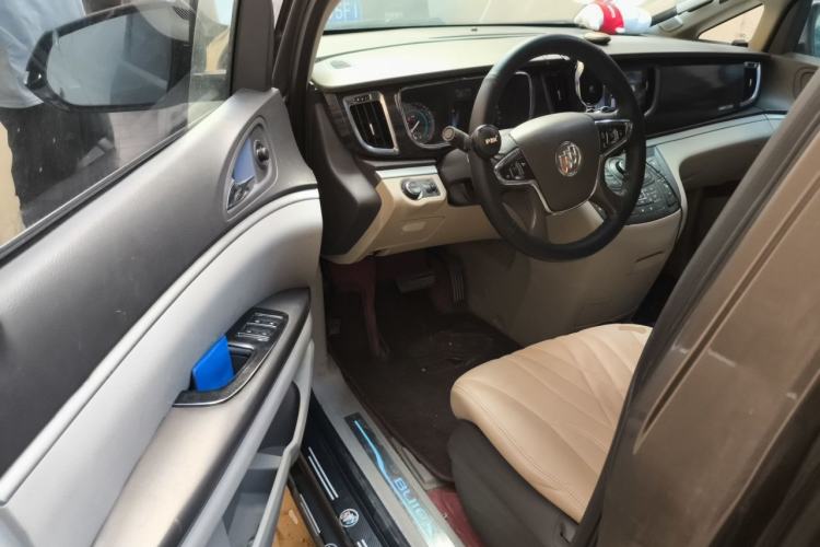 Used Buick GL8 2011 3.0L XT Luxury Business Flagship Edition Driver Seat