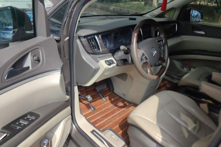 Used Buick GL8 2011 3.0L XT Luxury Business Flagship Edition Driver Seat
