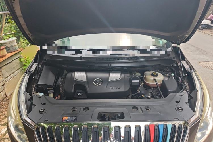 Used Buick GL8 2011 3.0L GT Luxury Business Haoya Edition Engine Bay