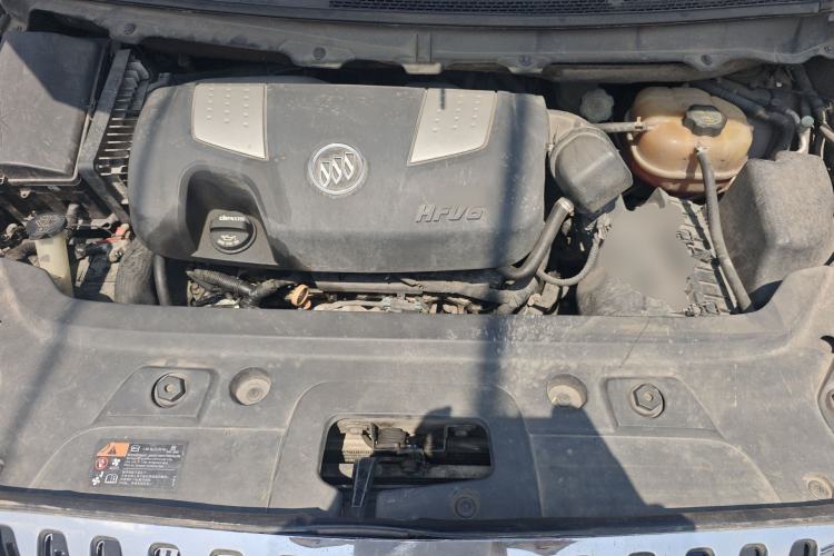 Used Buick GL8 2011 3.0L GT Luxury Business Haoya Edition Engine Bay