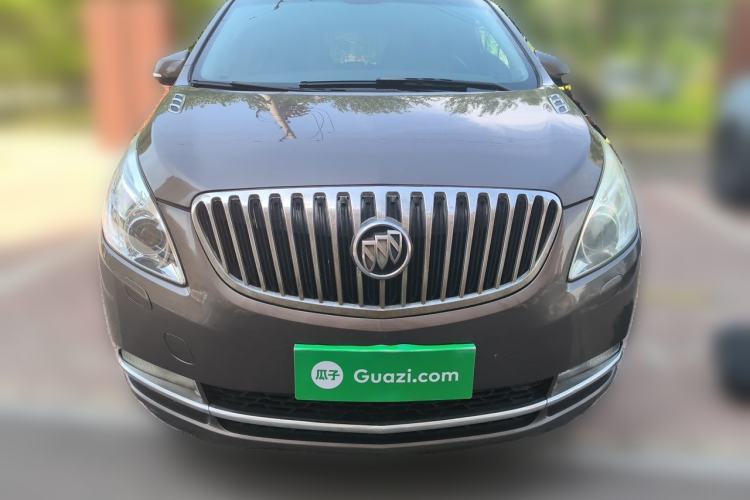 Used Buick GL8 2011 3.0L XT Luxury Business Flagship Edition Front