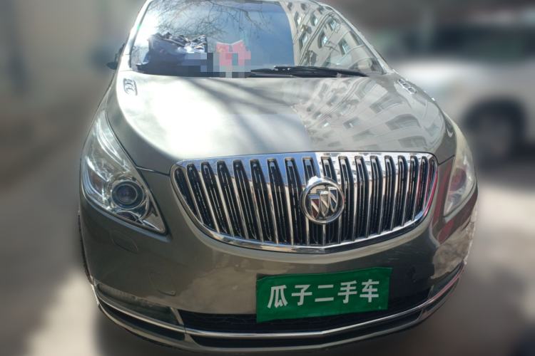 Used Buick GL8 2011 3.0L XT Luxury Business Flagship Edition Front