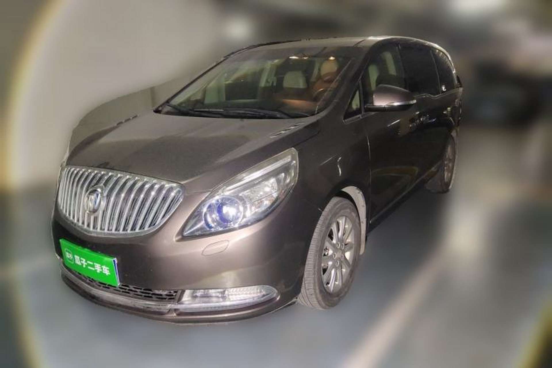 Used Buick GL8 2011 3.0L XT Luxury Business Flagship Edition Front Left 45 Deg
