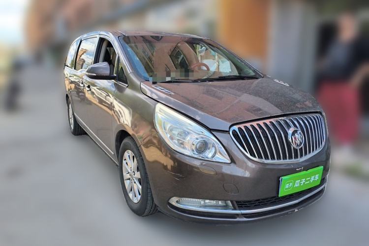Used Buick GL8 2011 2.4L LT Executive Edition Front Right 45 Deg