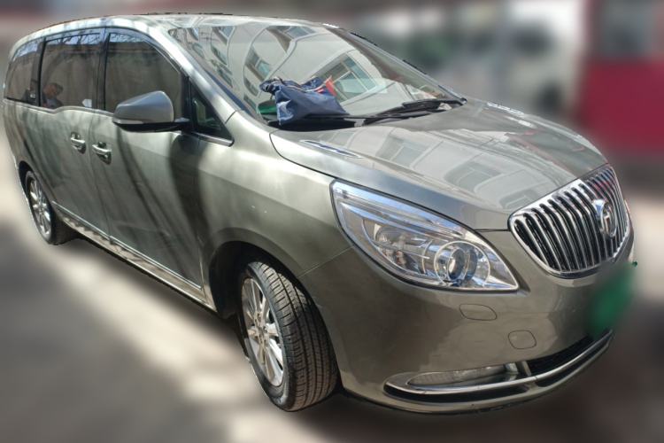 Used Buick GL8 2011 3.0L XT Luxury Business Flagship Edition Front Right 45 Deg