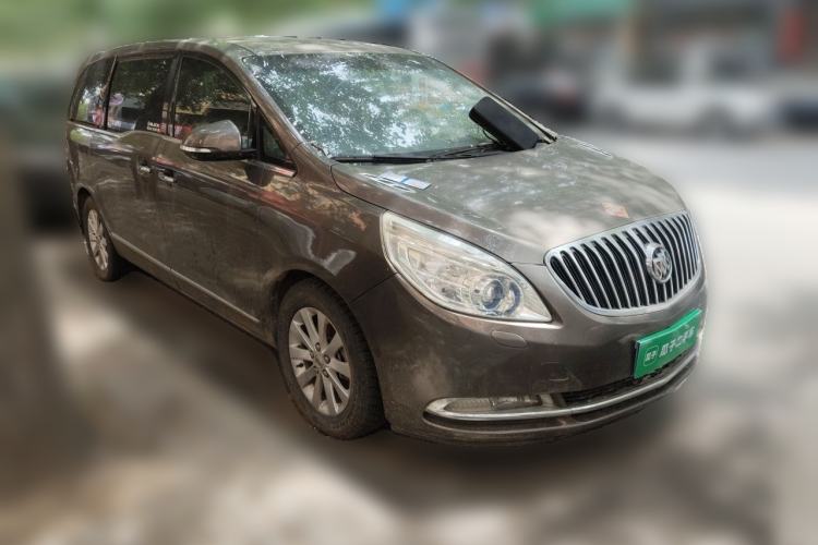 Used Buick GL8 2011 2.4L LT Luxury Business Executive Edition Front Right 45 Deg