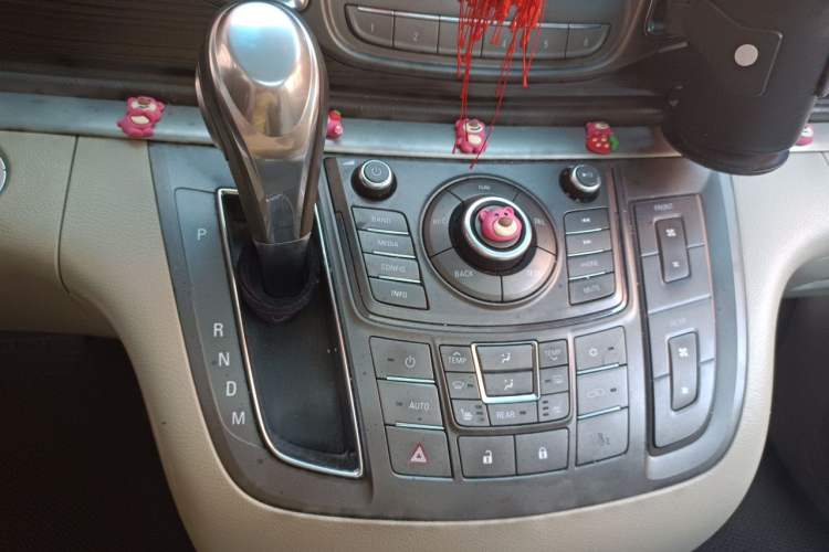 Used Buick GL8 2011 3.0L XT Luxury Business Flagship Edition Gear Lever